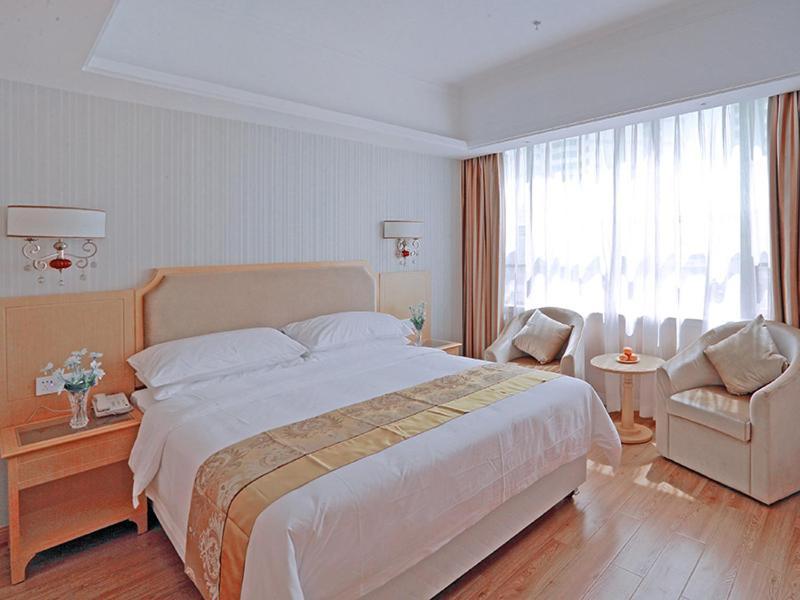 Vienna 3 Best Hotel Baise Zhongshan Road City Central Dış mekan fotoğraf