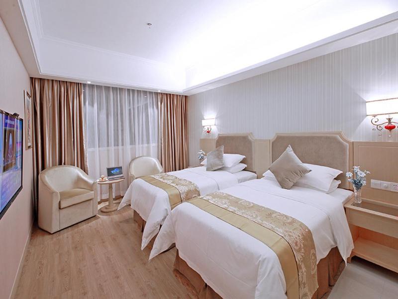 Vienna 3 Best Hotel Baise Zhongshan Road City Central Dış mekan fotoğraf